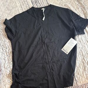 Lululemon all yours tee size 10 new with tag